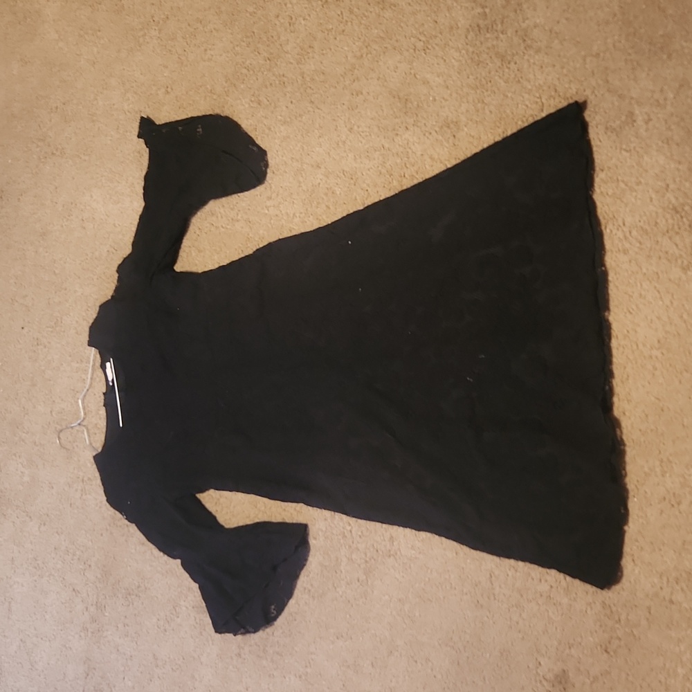 Black lace dress